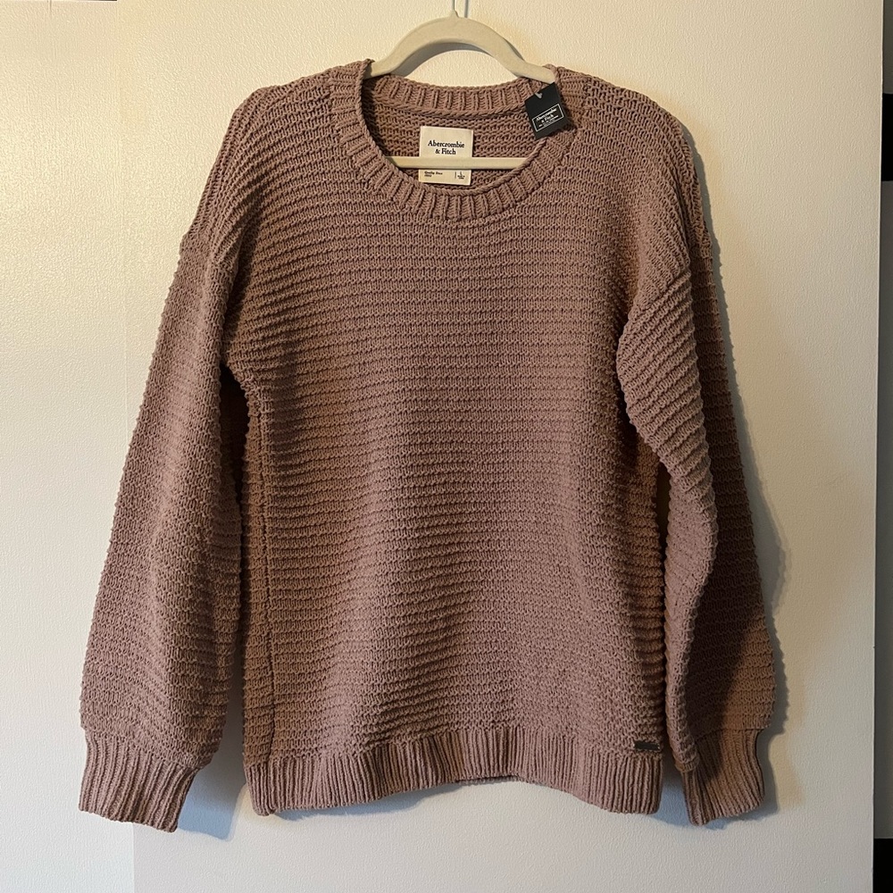 Abercrombie & Fitch Blush Sweater - Large